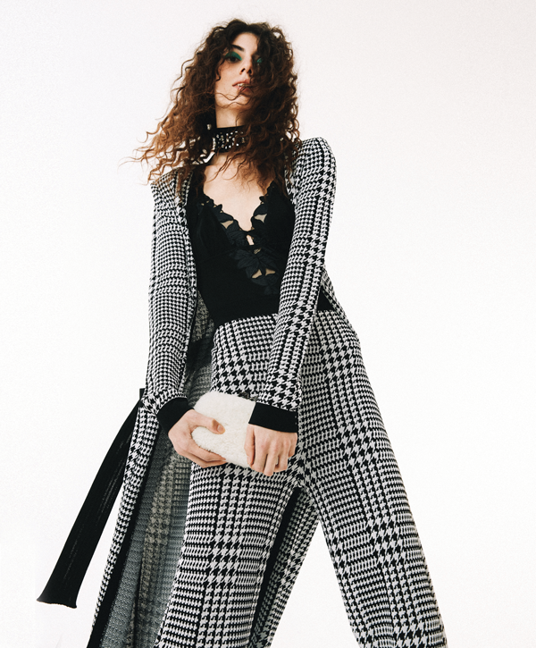 Her şey gerçeklik için