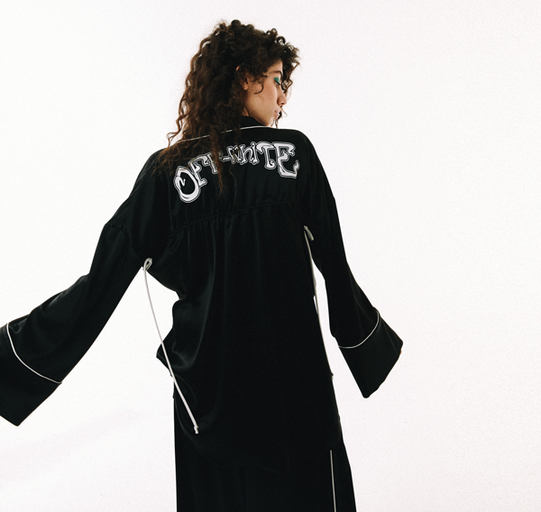 Her şey gerçeklik için