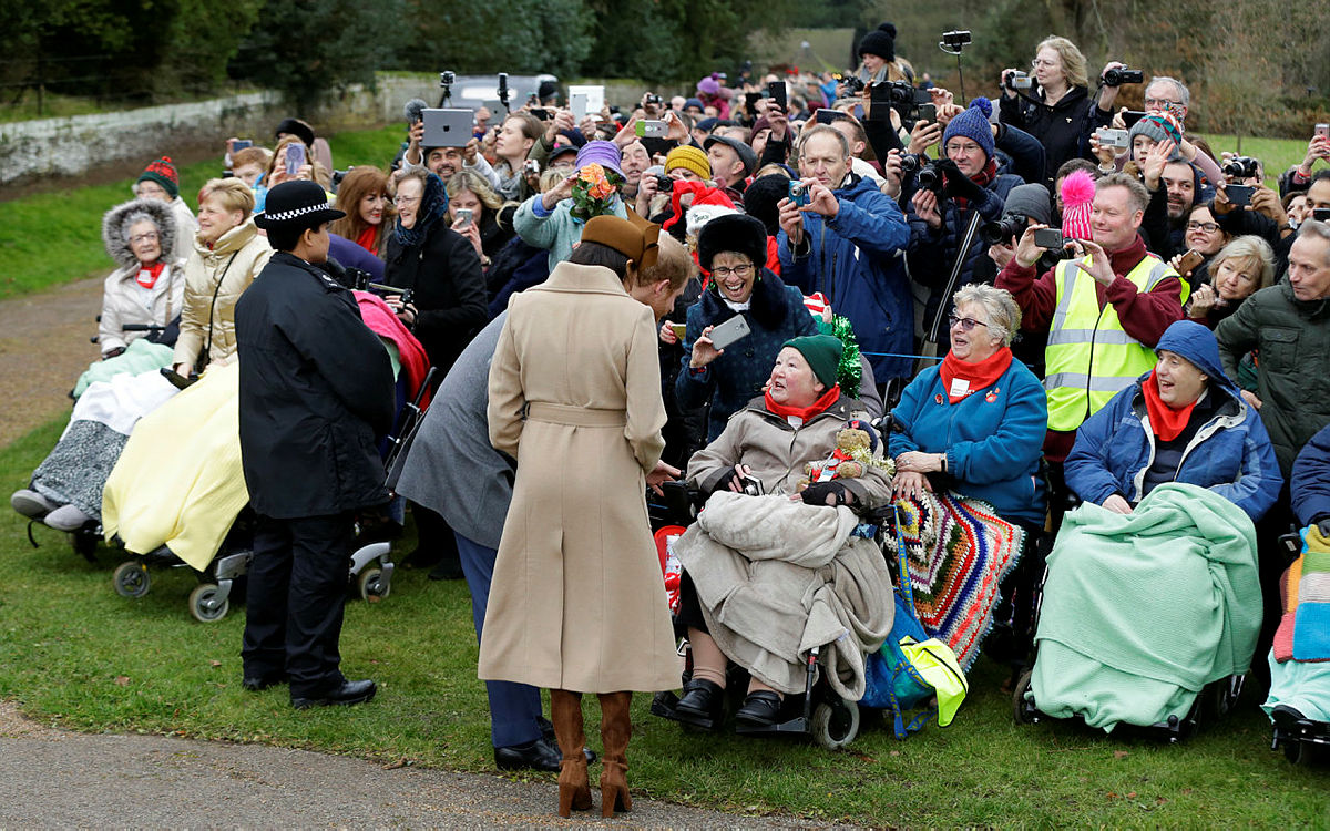 Kraliyet gelinleri arasında şıklık savaşı!