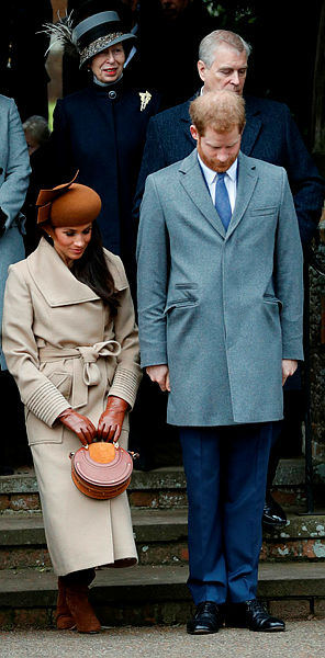 Kraliyet gelinleri arasında şıklık savaşı!