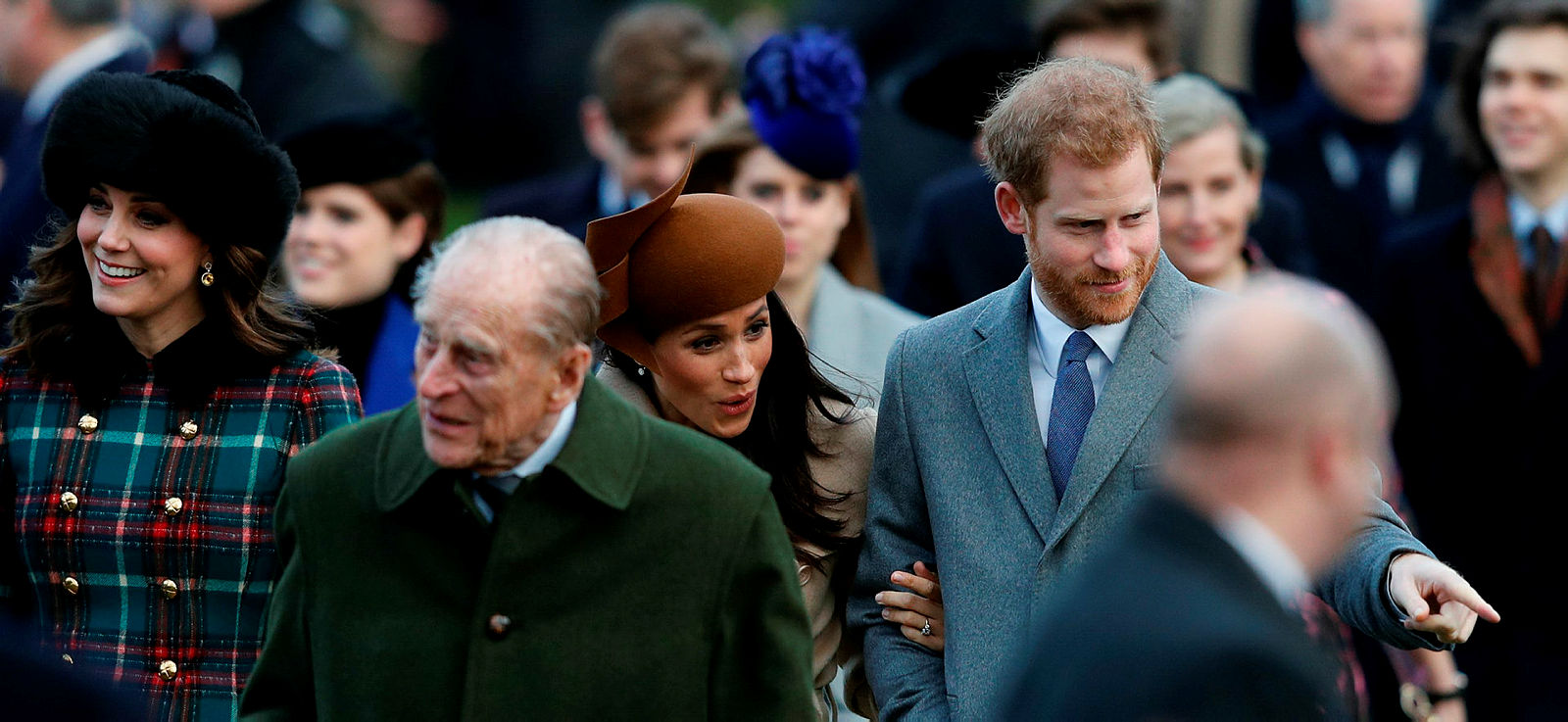 Kraliyet gelinleri arasında şıklık savaşı!