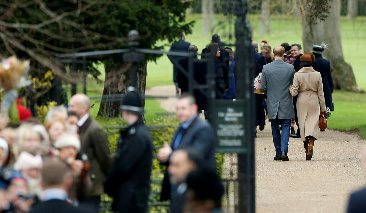Kraliyet gelinleri arasında şıklık savaşı!