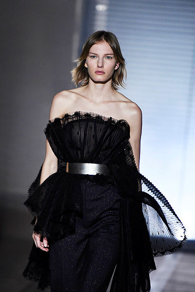 Givenchy İlkbahar/ Yaz 2018 