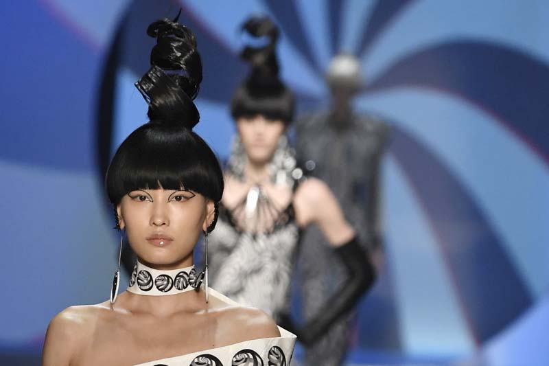 Jean Paul Gaultier İlkbahar / Yaz 2018