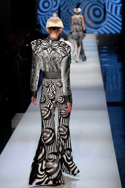 Jean Paul Gaultier İlkbahar / Yaz 2018
