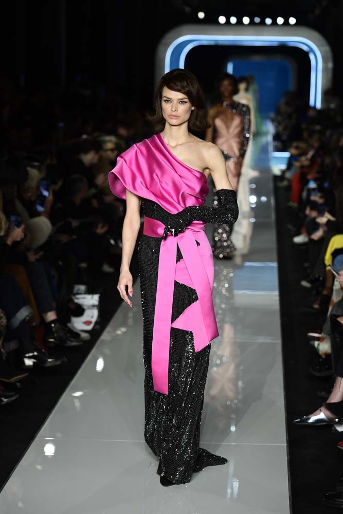 Moschino 2018-19 Sonbahar/Kış