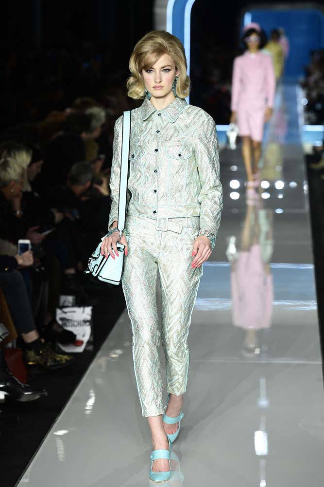 Moschino 2018-19 Sonbahar/Kış