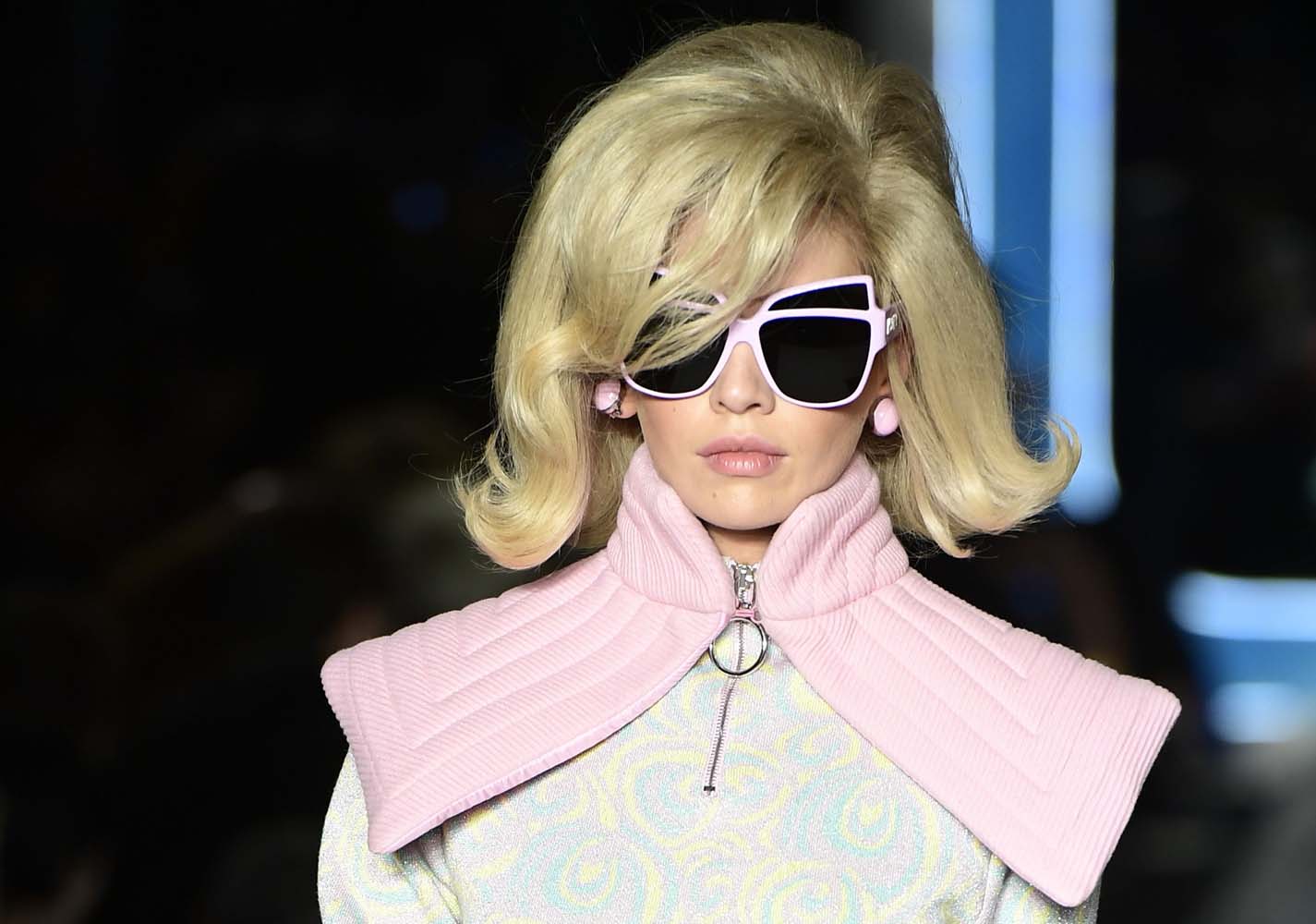 Moschino 2018-19 Sonbahar/Kış