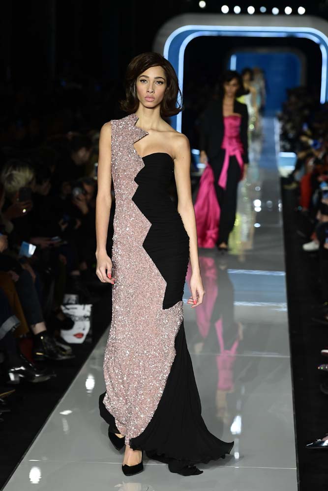 Moschino 2018-19 Sonbahar/Kış