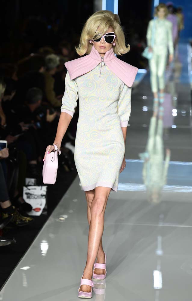 Moschino 2018-19 Sonbahar/Kış