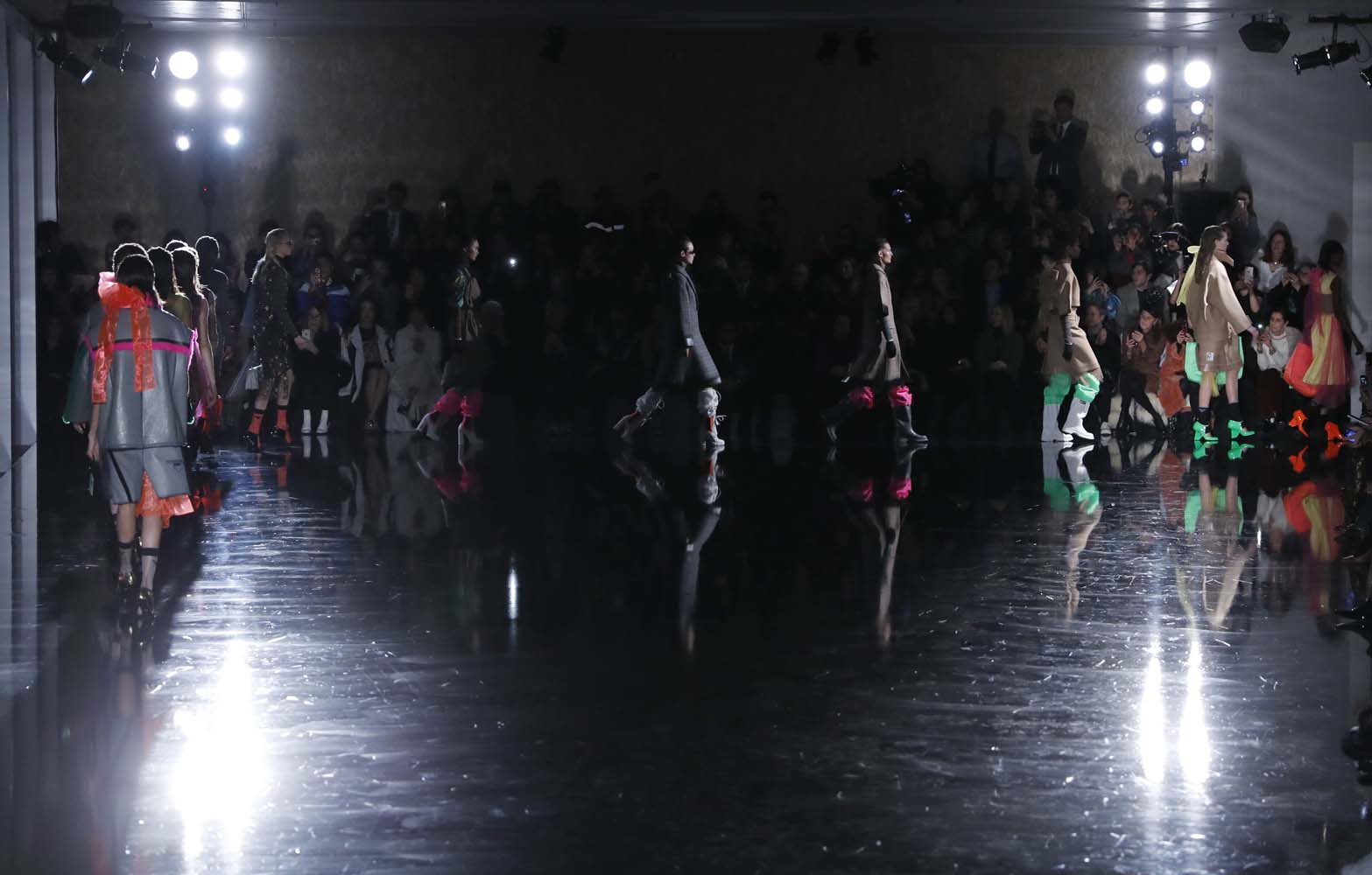 Prada 2018-19 Sonbahar/Kış