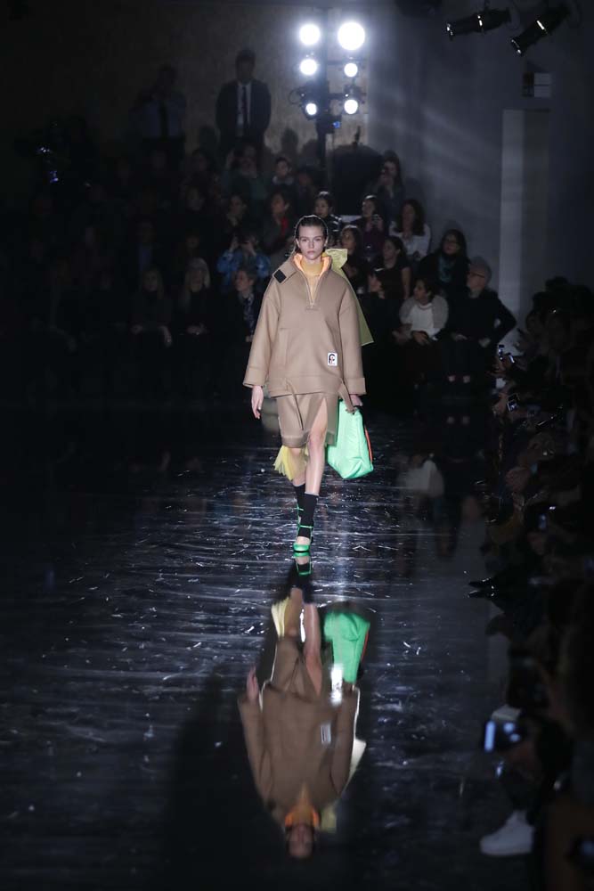 Prada 2018-19 Sonbahar/Kış