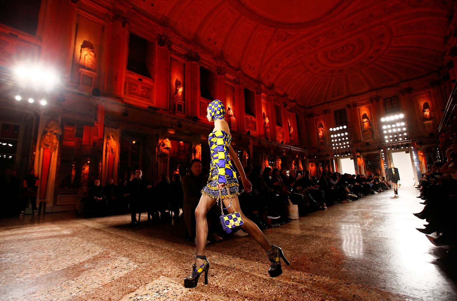 Versace 2018-19 Sonbahar/Kış