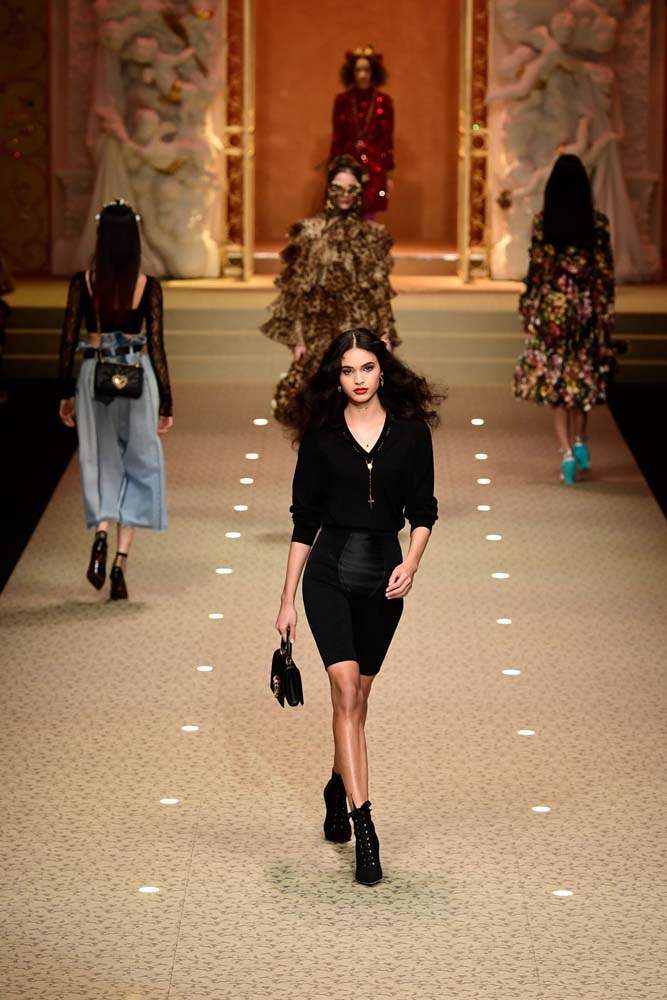 Dolce & Gabbana 2018-19 Sonbahar/Kış