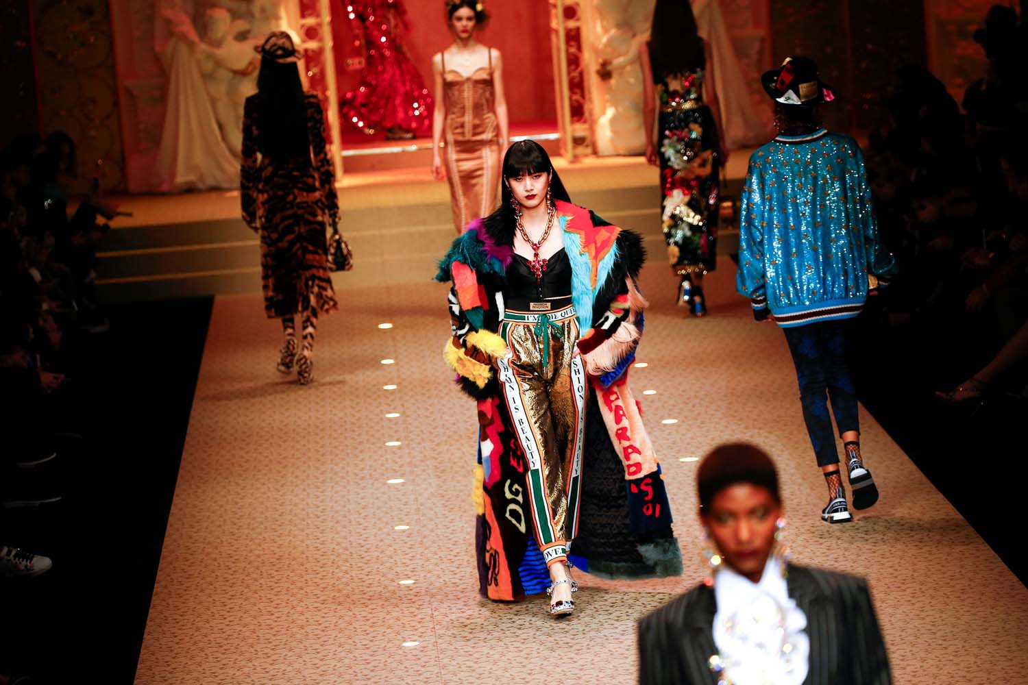 Dolce & Gabbana 2018-19 Sonbahar/Kış