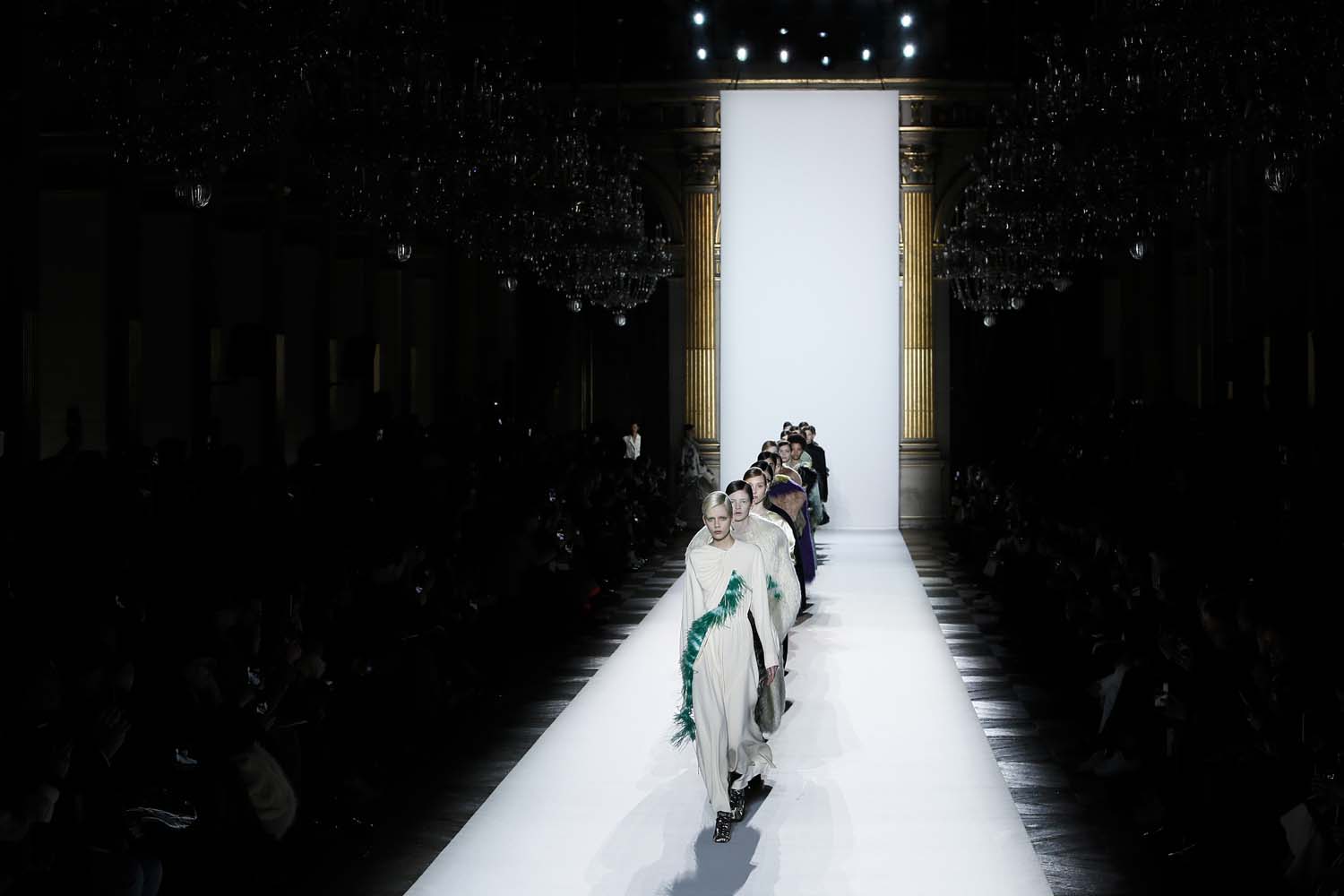 Dries Van Noten 2018-19 Sonbahar/Kış 