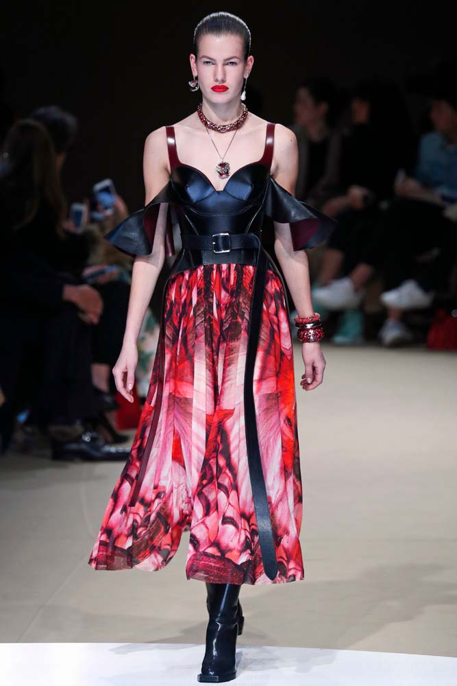 Alexander McQueen 2018-19 Sonbahar/Kış
