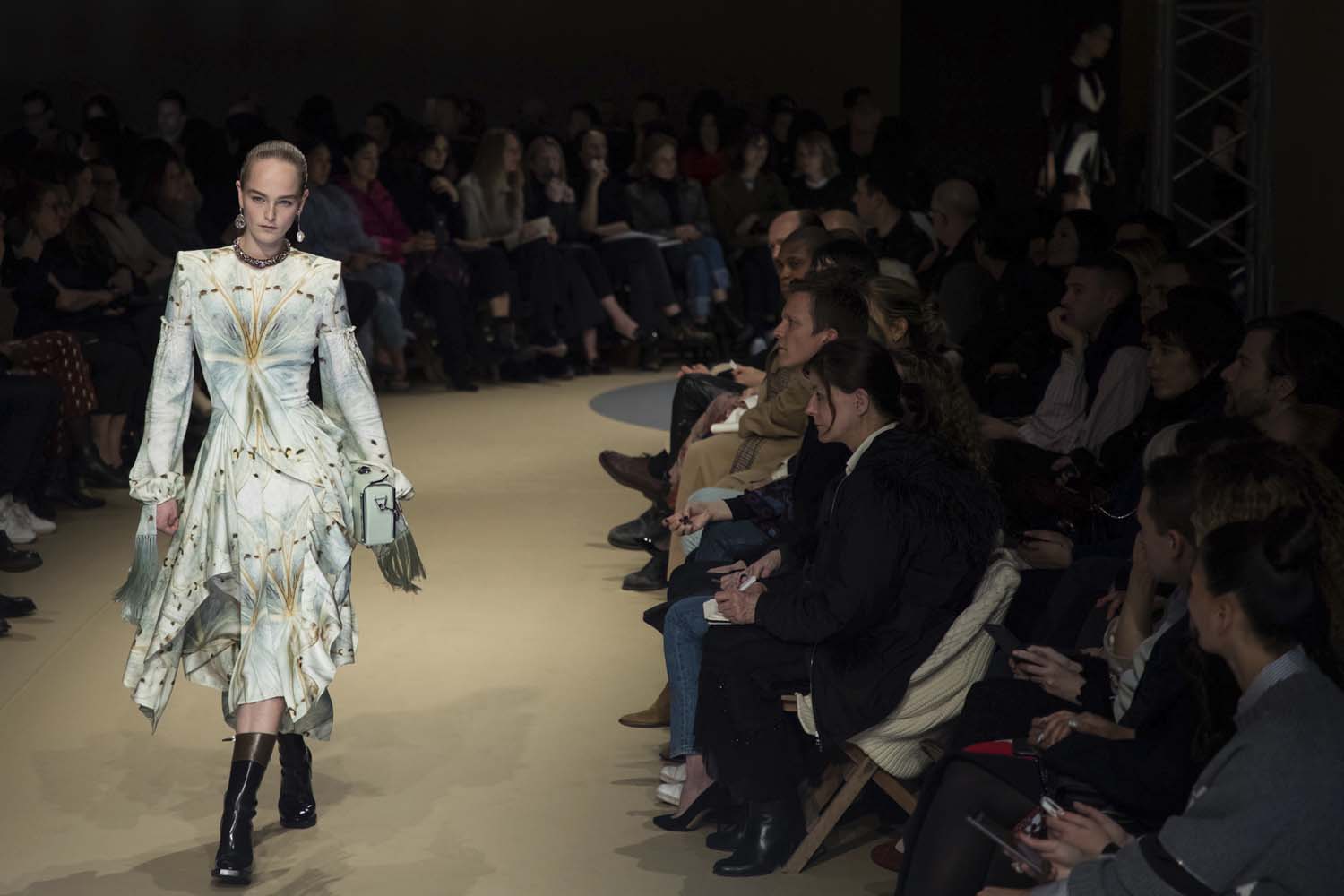 Alexander McQueen 2018-19 Sonbahar/Kış