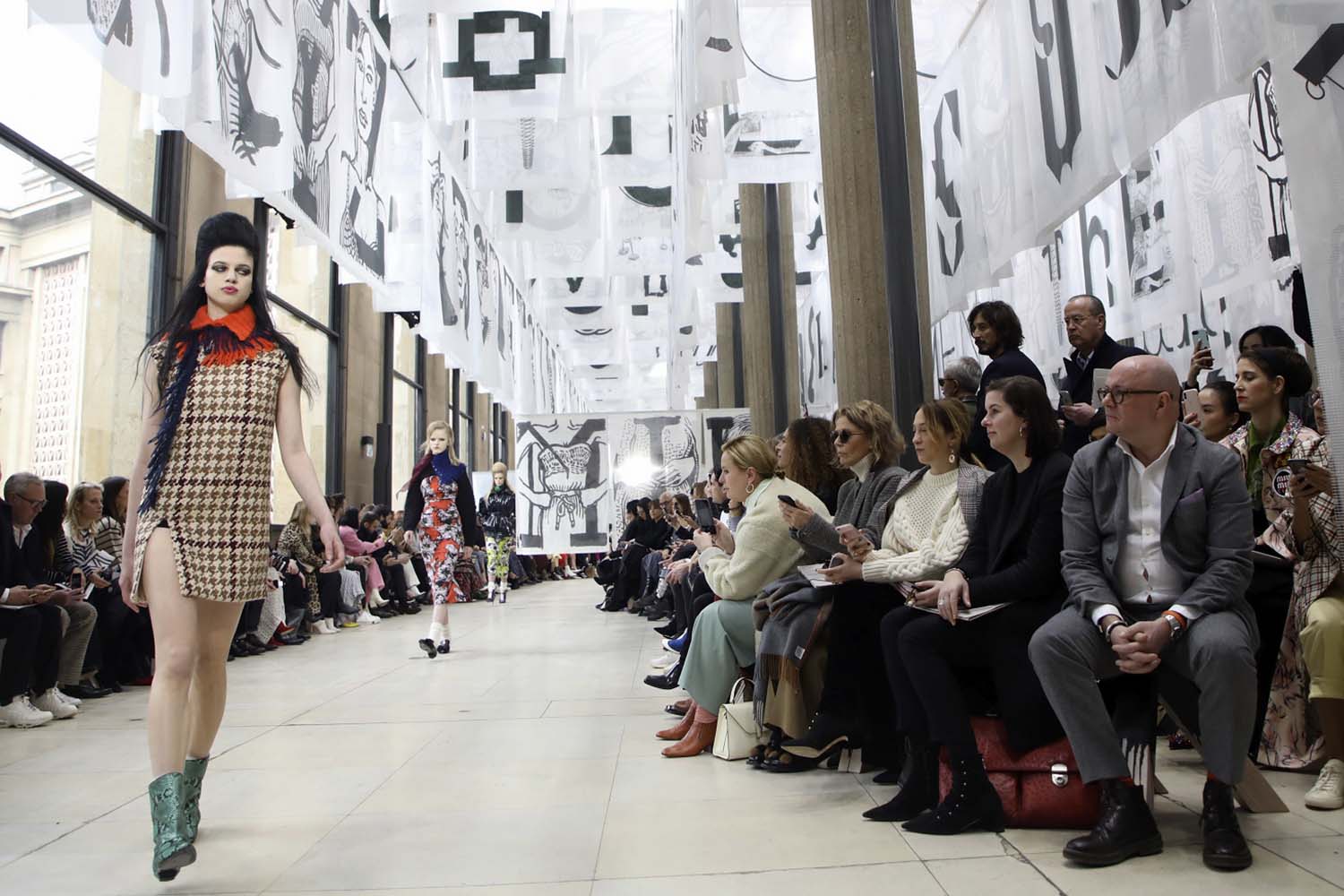 Miu Miu 2018-19 Sonbahar/Kış