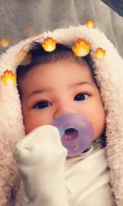 Kylie Jenner, hamileliği hakkındaki soruları Twitter'dan yanıtladı