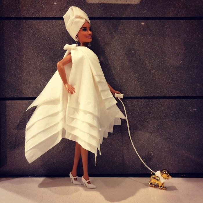 Barbie'ler için tuvalet kağıdı modası