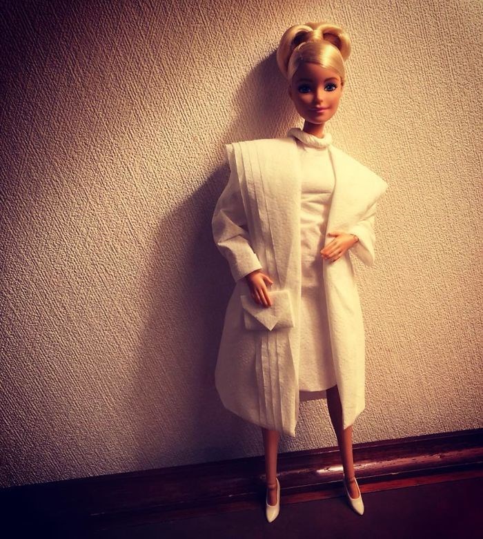 Barbie'ler için tuvalet kağıdı modası
