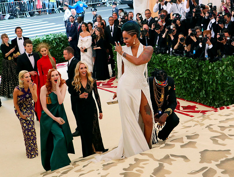 Met Gala 2018'de şıklık yarışı