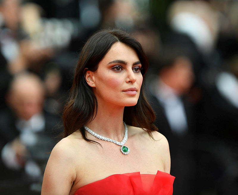 71. Cannes'den saç ve makyaj görünümleri