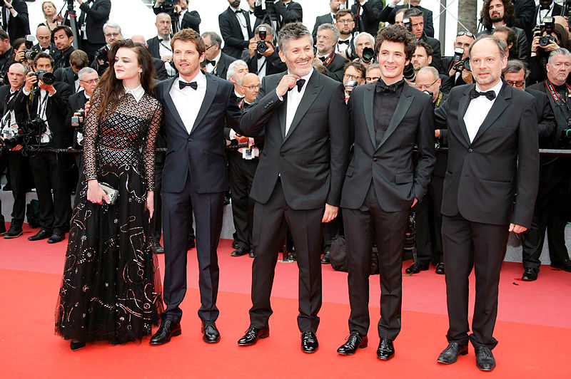 Cannes'taki film galaları podyum gibi