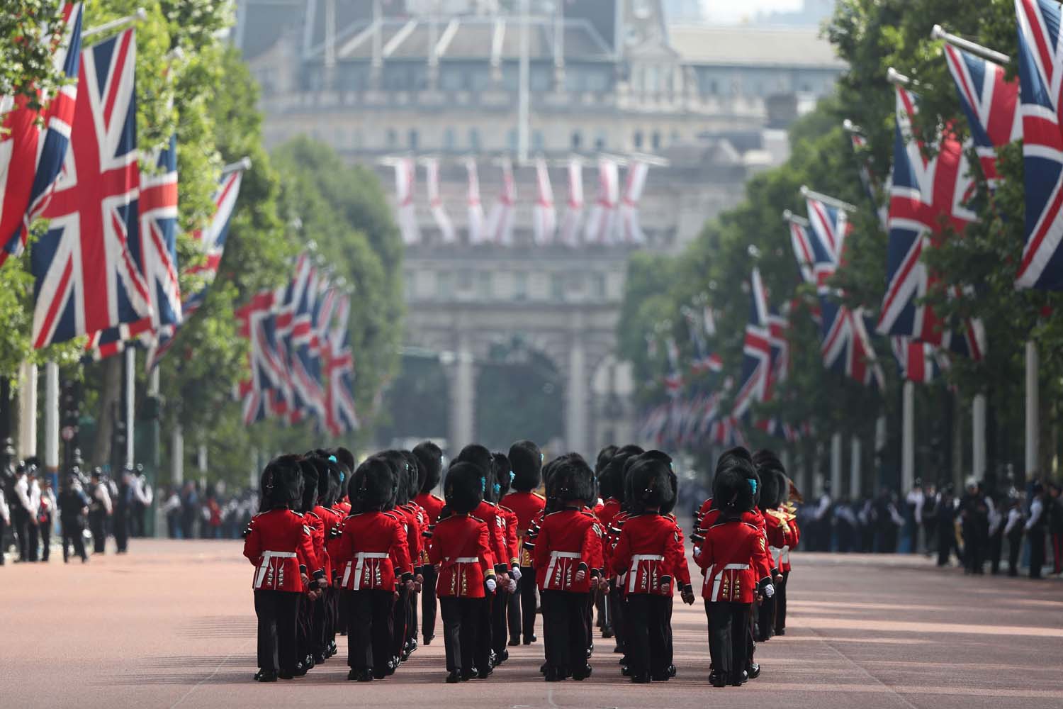 Kraliçe Elizabeth'in 92. doğum günü için resmi kutlama