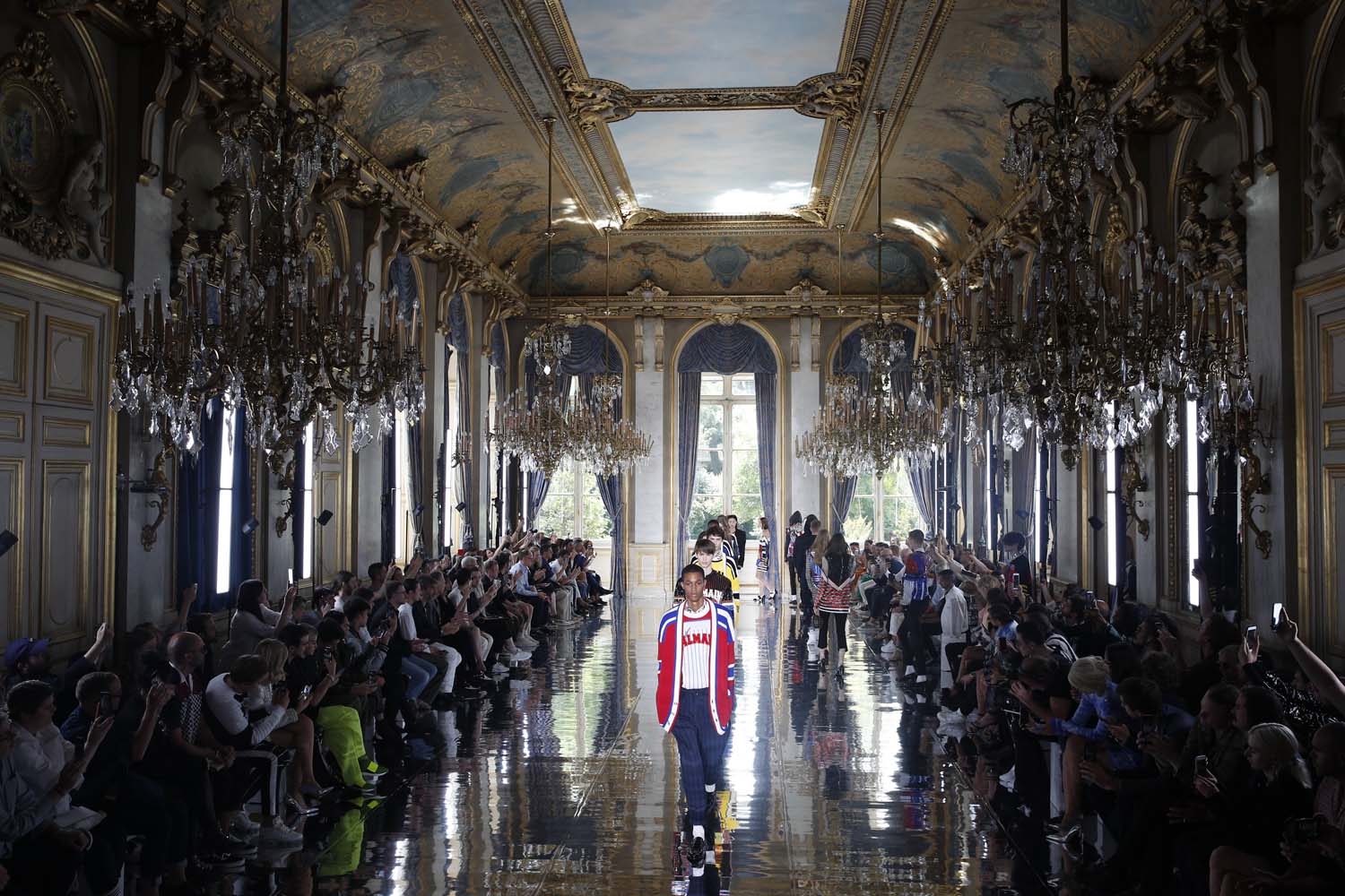 Balmain 2019 İlkbahar koleksiyonu