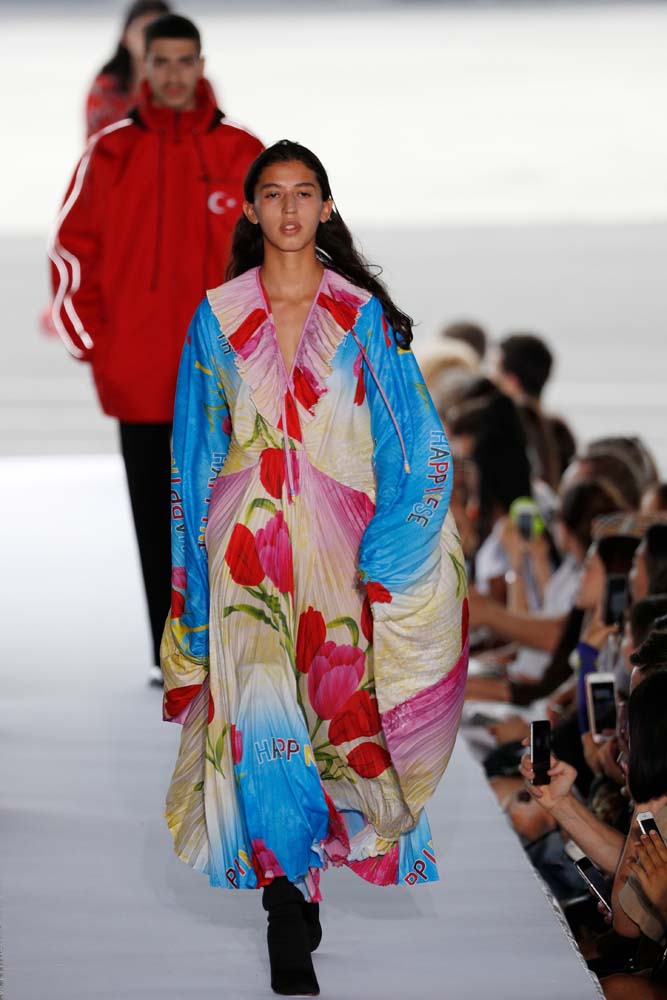 Vetements İlkbahar/Yaz 2019