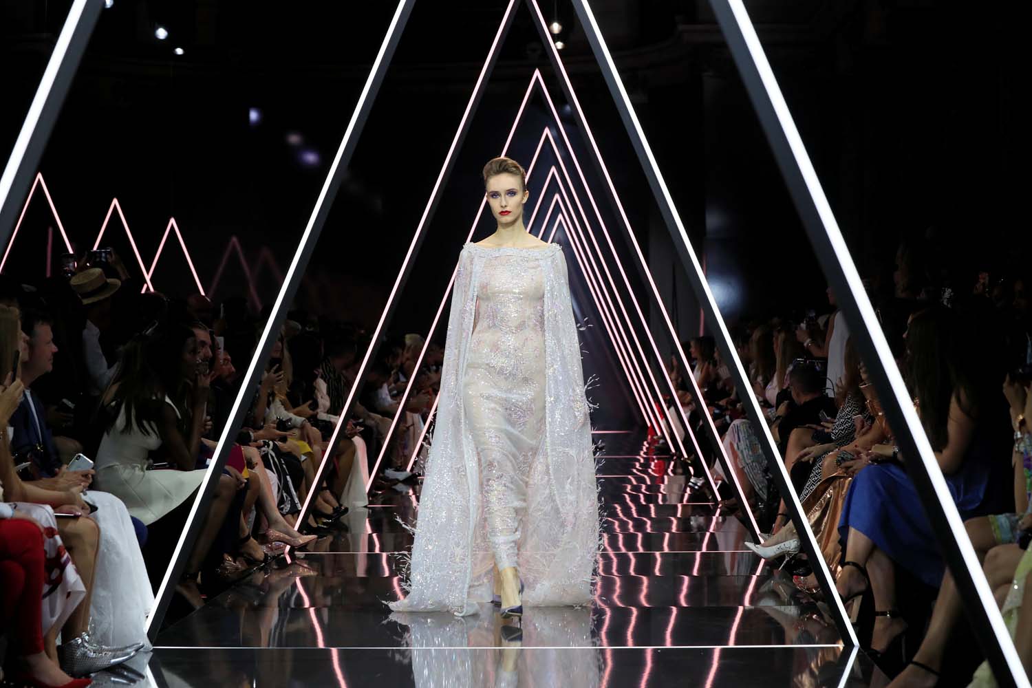 Ralph & Russo Sonbahar-Kış 2018-19 Couture
