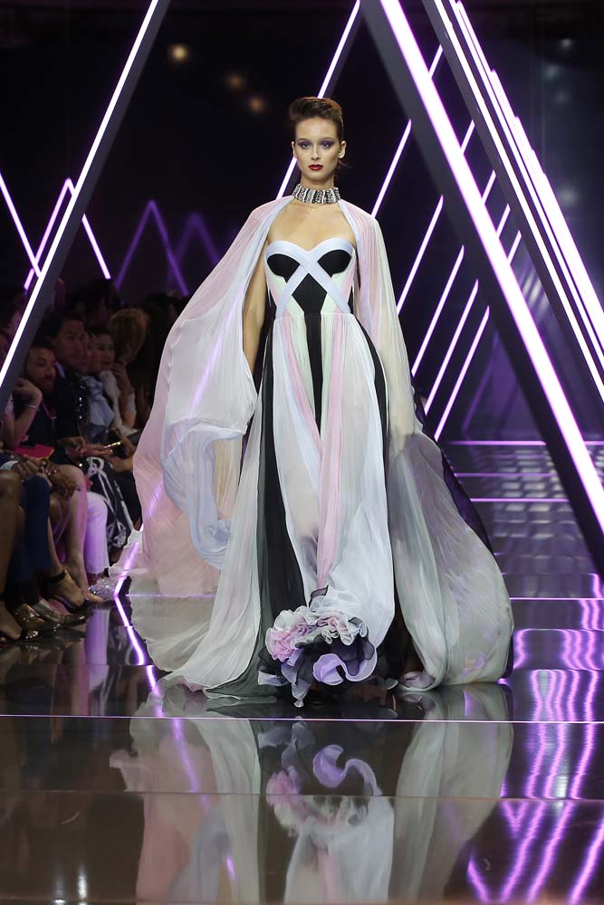 Ralph & Russo Sonbahar-Kış 2018-19 Couture