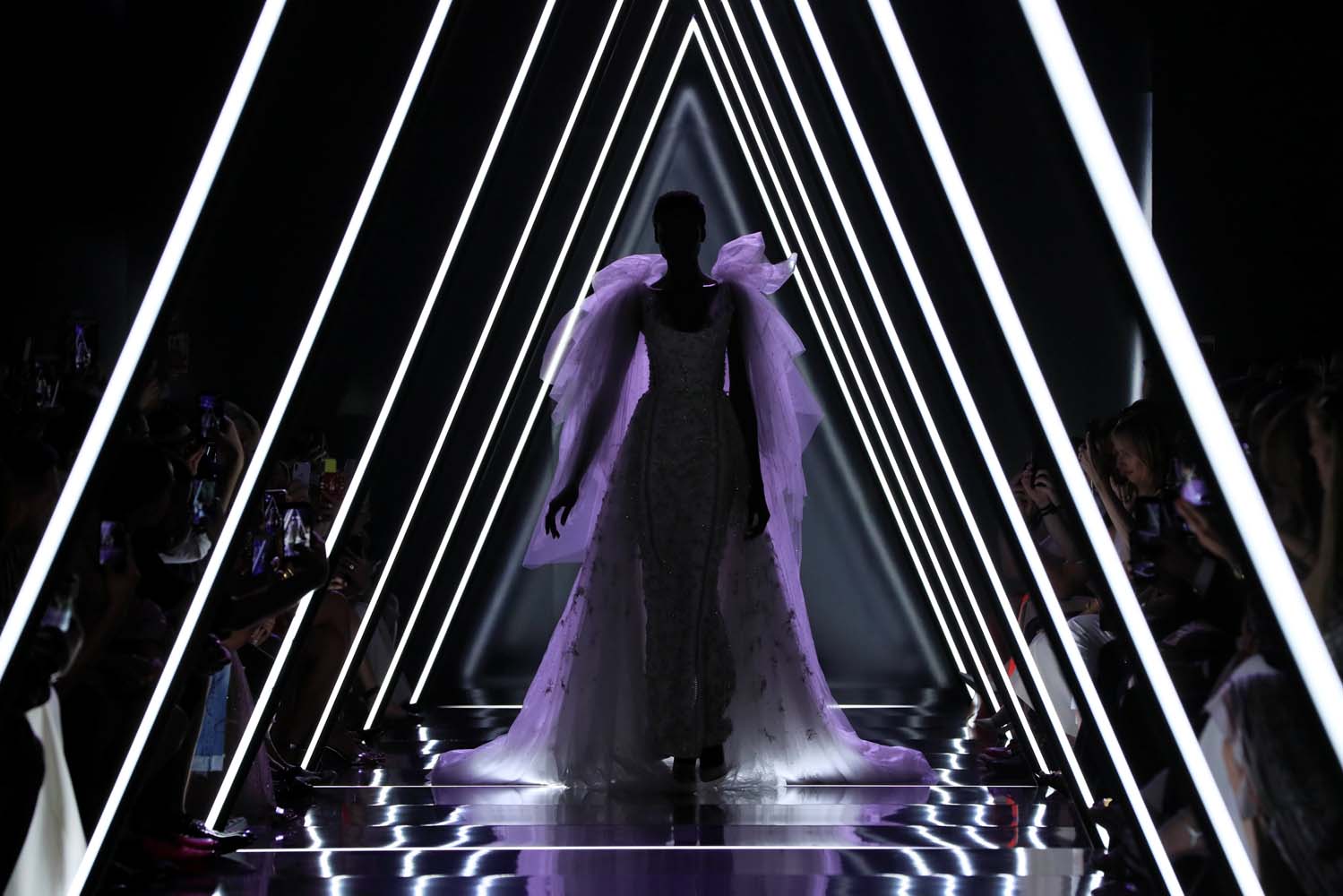 Ralph & Russo Sonbahar-Kış 2018-19 Couture