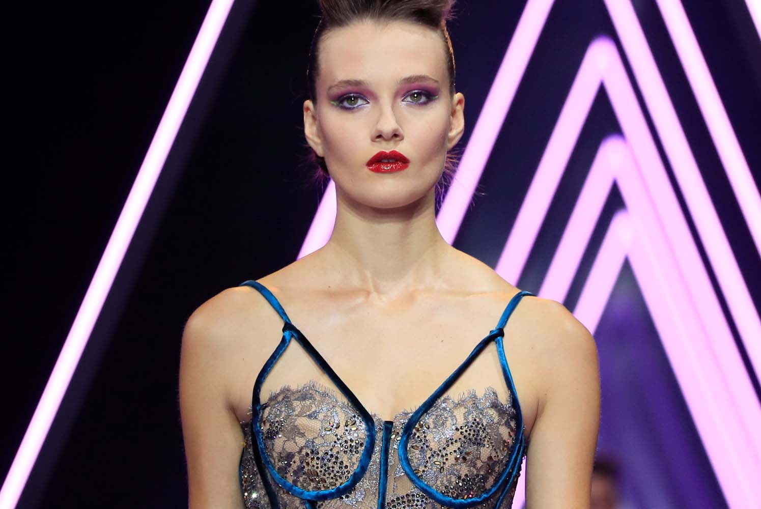 Ralph & Russo Sonbahar-Kış 2018-19 Couture