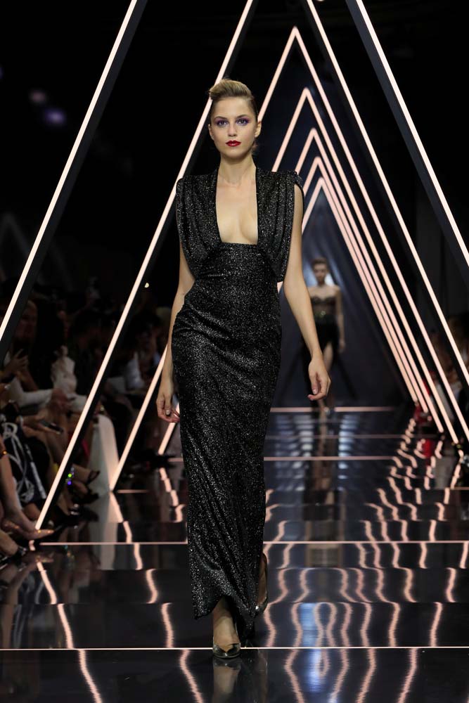 Ralph & Russo Sonbahar-Kış 2018-19 Couture