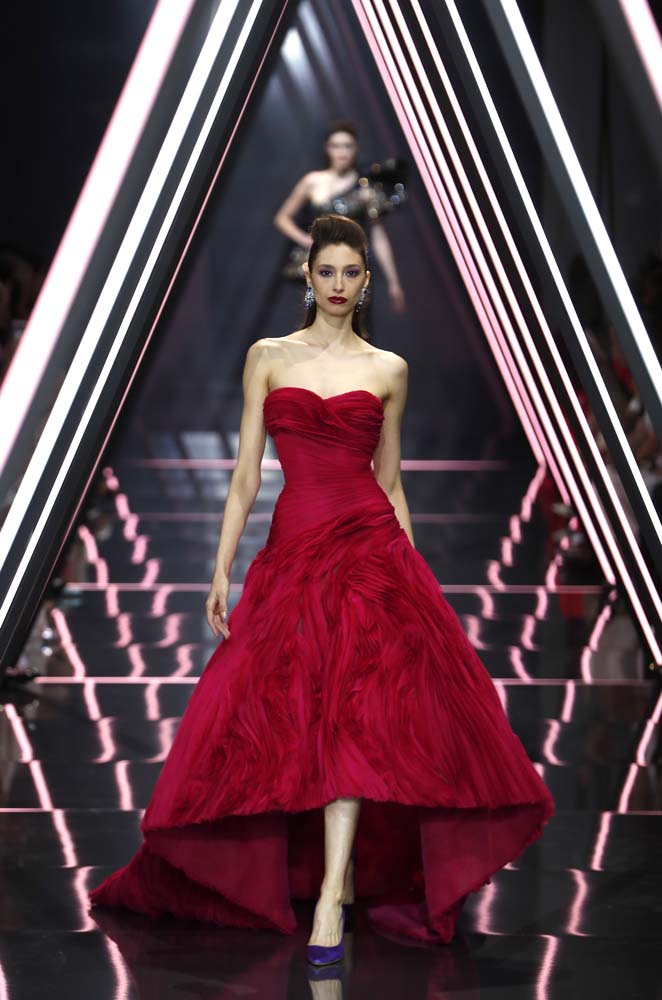 Ralph & Russo Sonbahar-Kış 2018-19 Couture