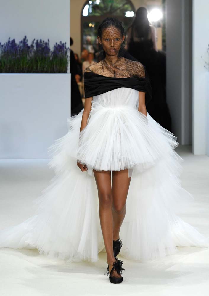 Giambattista Valli Sonbahar 2018 Couture