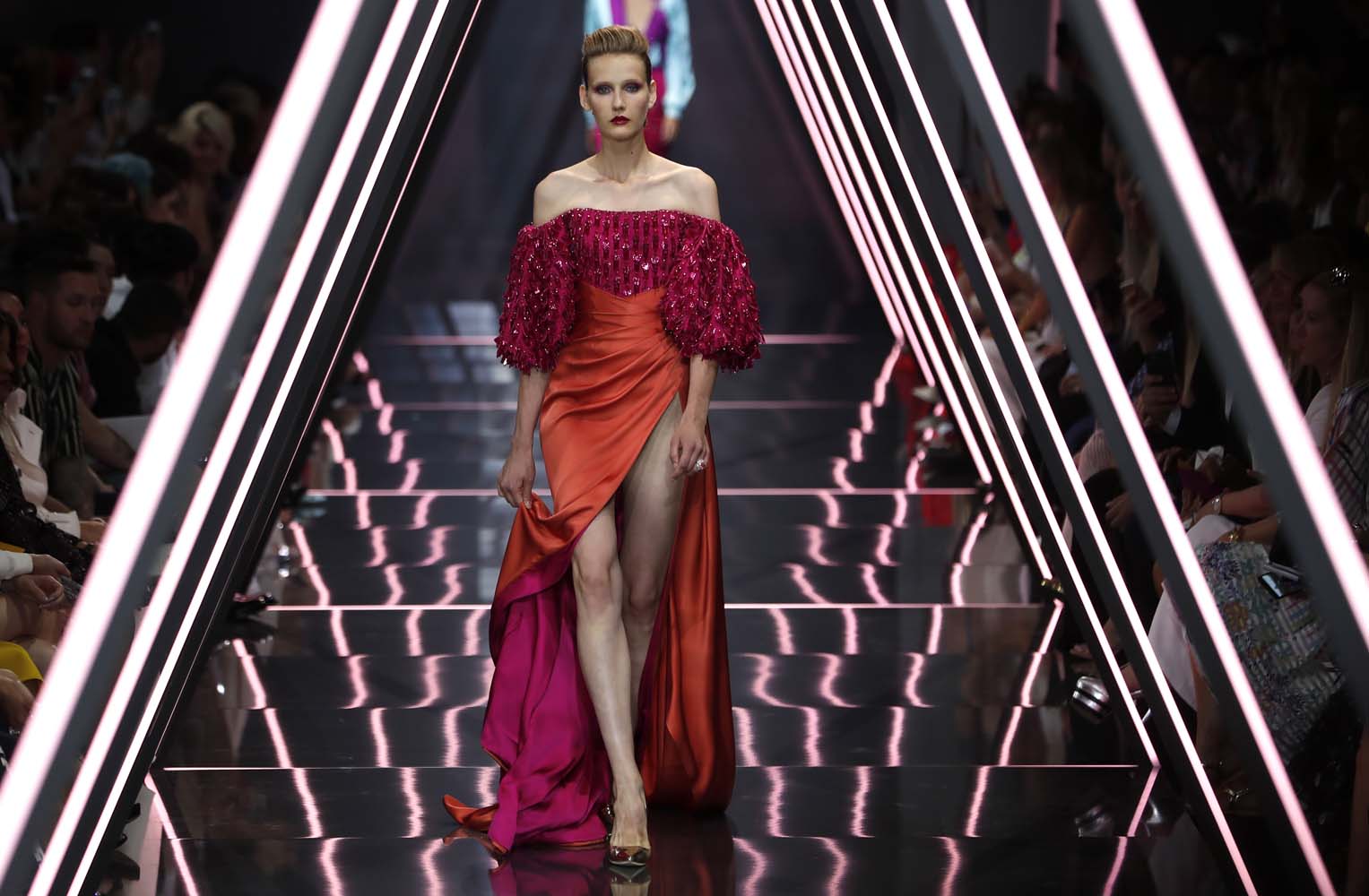 Ralph & Russo Sonbahar-Kış 2018-19 Couture