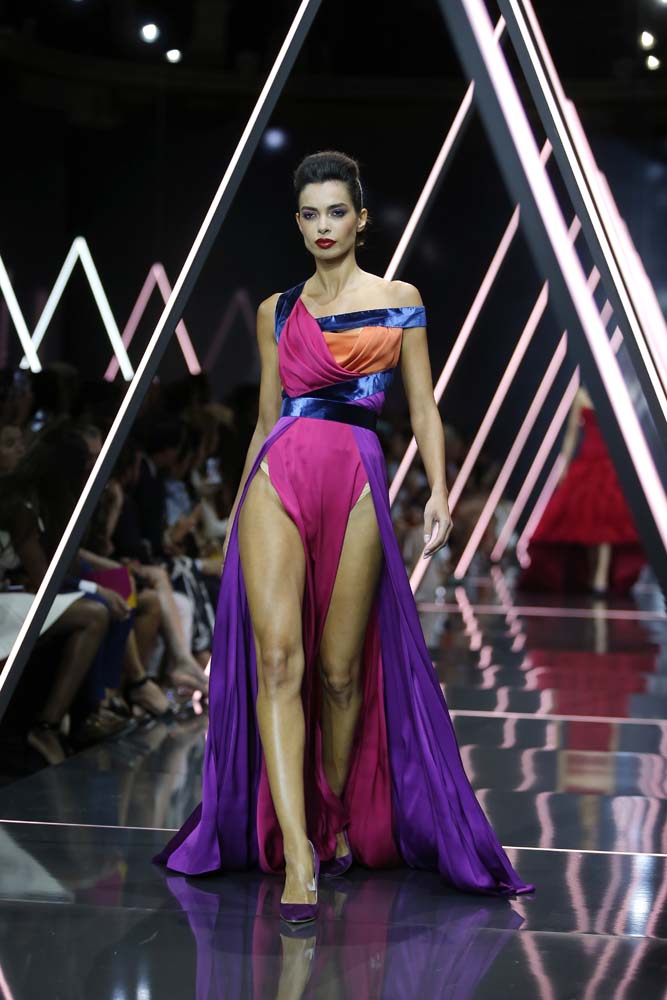 Ralph & Russo Sonbahar-Kış 2018-19 Couture