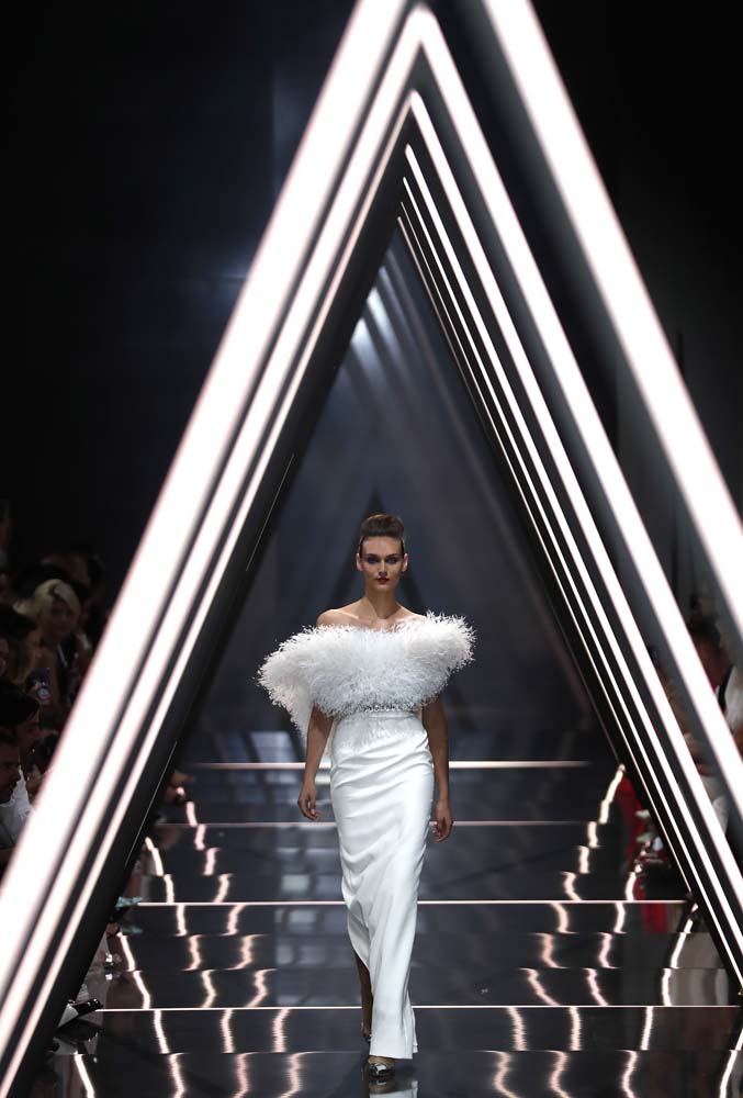Ralph & Russo Sonbahar-Kış 2018-19 Couture