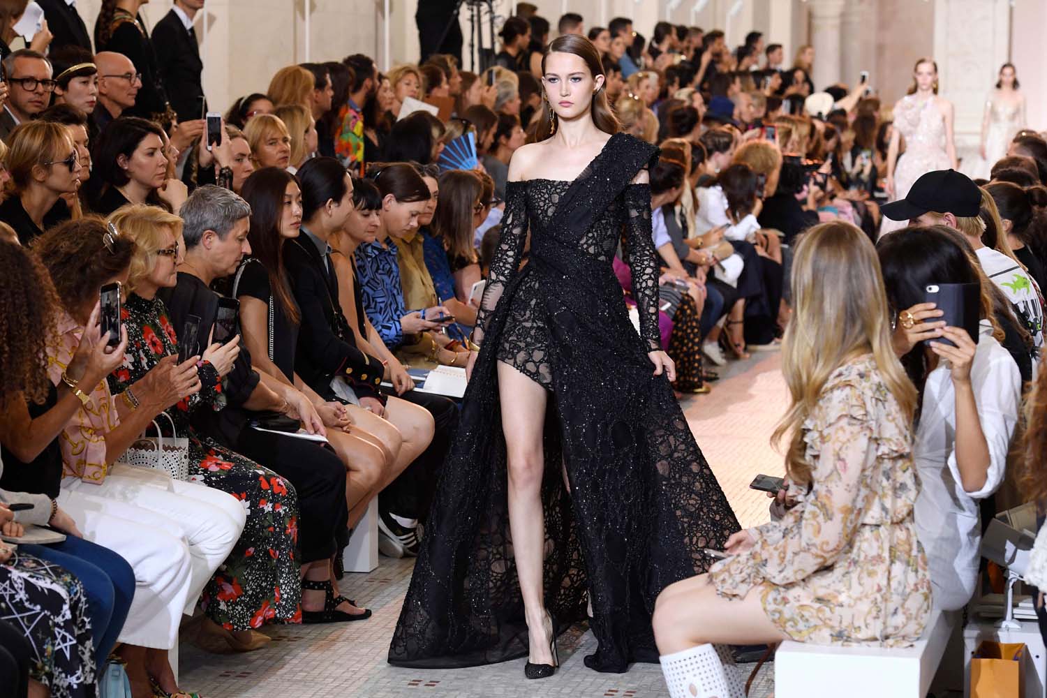 Elie Saab 2018-19 Sonbahar-Kış Couture