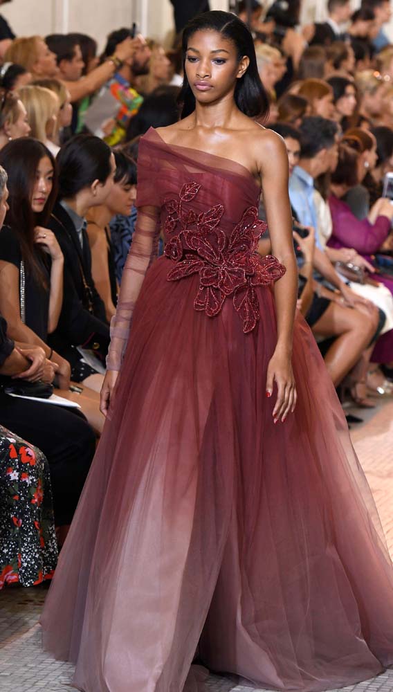 Elie Saab 2018-19 Sonbahar-Kış Couture
