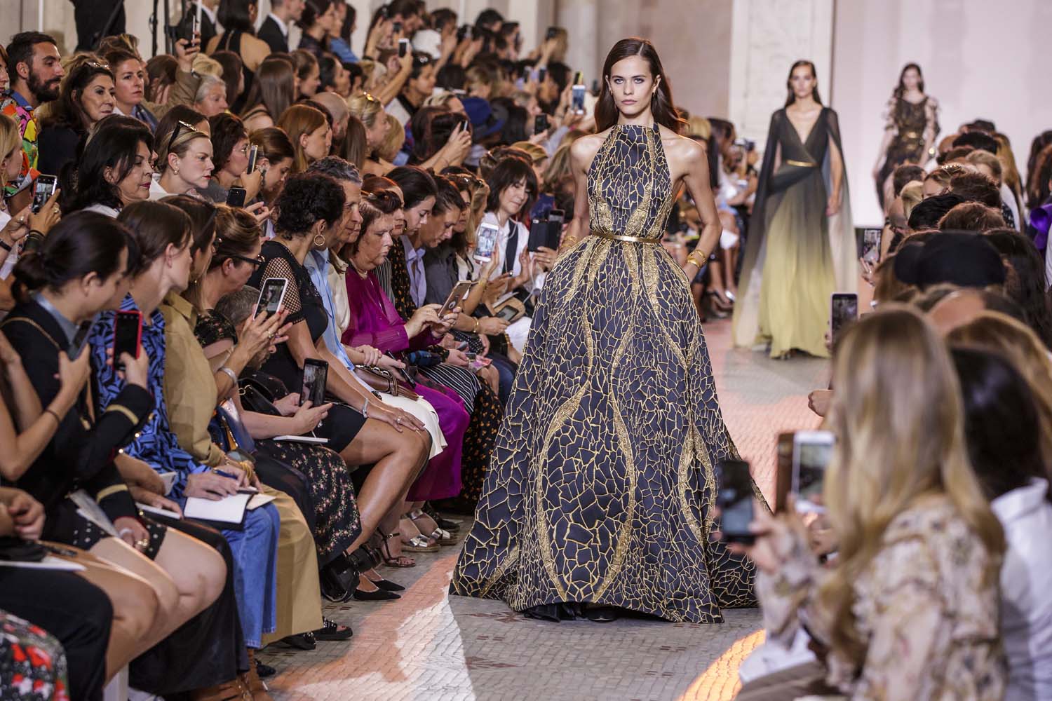 Elie Saab 2018-19 Sonbahar-Kış Couture