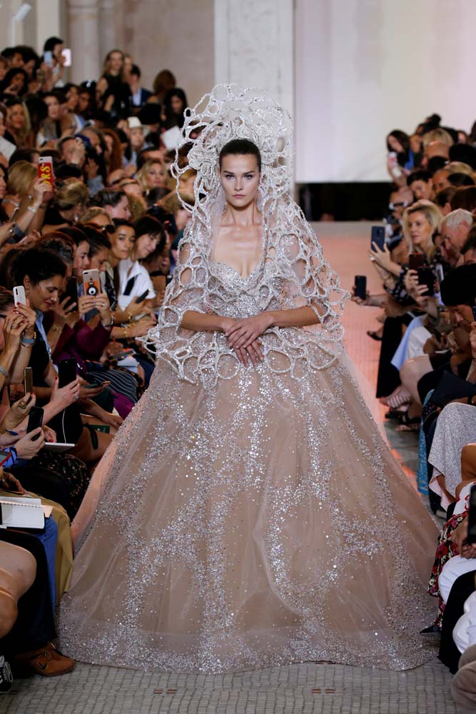 Elie Saab 2018-19 Sonbahar-Kış Couture