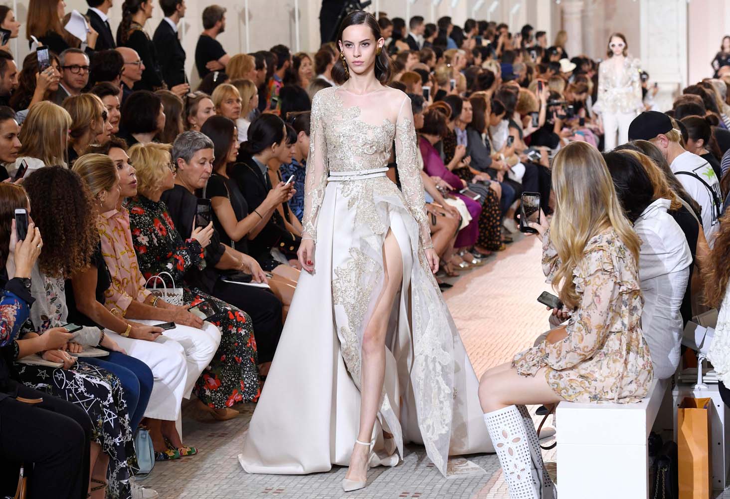 Elie Saab 2018-19 Sonbahar-Kış Couture