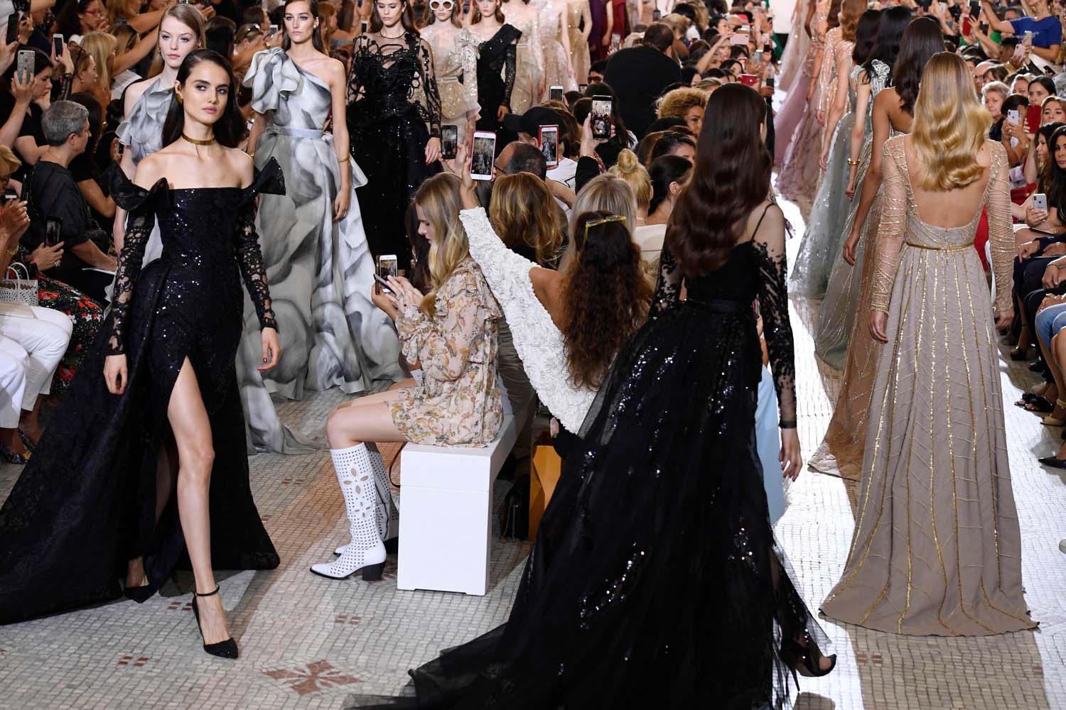 Elie Saab 2018-19 Sonbahar-Kış Couture