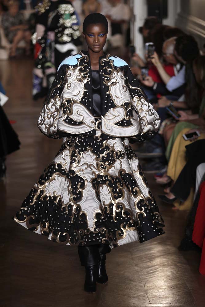 Valentino Sonbahar/Kış 2018-19 Couture