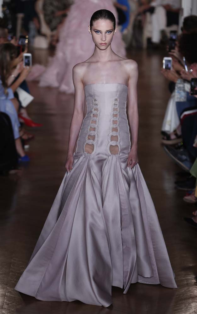 Valentino Sonbahar/Kış 2018-19 Couture